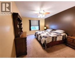 8 SIMON Court - 19
