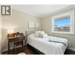 15 KENT Road - 17