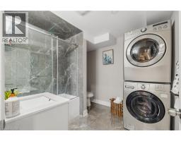 346 MOORLANDS Crescent - 32