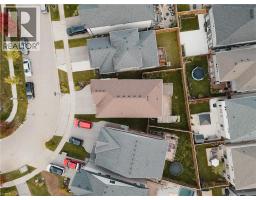 346 MOORLANDS Crescent - 41