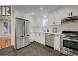 27 DUDHOPE Avenue - 11