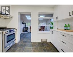 27 DUDHOPE Avenue - 15