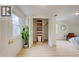 27 DUDHOPE Avenue - 32