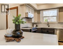 34 SEVERN Avenue - 10