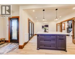 34 SEVERN Avenue - 13