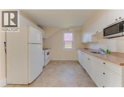 86 ALBERT Street - 32