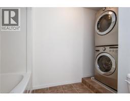 950 HIGHLAND Drive W UnitNo. 32 - 29