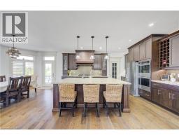226 SHADE Street - 11