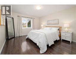 18 TILBURY Street - 16