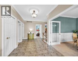 223 GREENBRIAR Road - 3