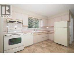 15 NIAGARA Road - 13