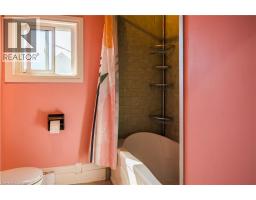 73 BROCK Street - 15