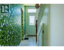 73 BROCK Street - 33