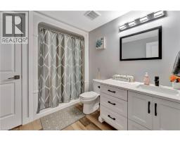 12 ALBERT Street - 30