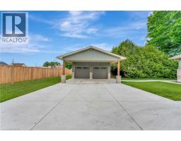 12 ALBERT Street - 38