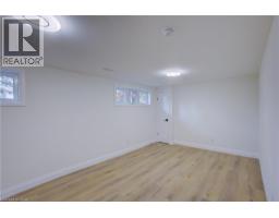 7 TRILLIUM Court - 28