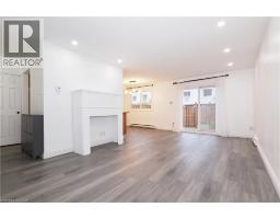 300 TRAYNOR Avenue UnitNo. 4 - 6