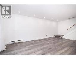 300 TRAYNOR Avenue UnitNo. 4 - 7