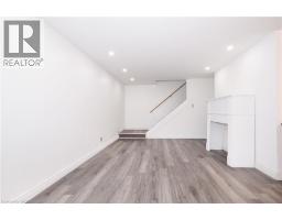 300 TRAYNOR Avenue UnitNo. 4 - 8