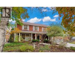 362 POMMEL GATE Crescent - 1