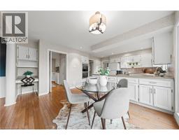 362 POMMEL GATE Crescent - 10