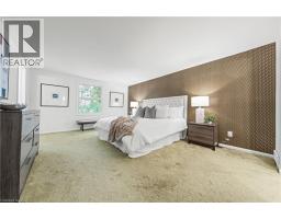 362 POMMEL GATE Crescent - 23