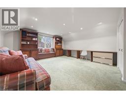362 POMMEL GATE Crescent - 30