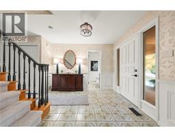 362 POMMEL GATE Crescent - 5