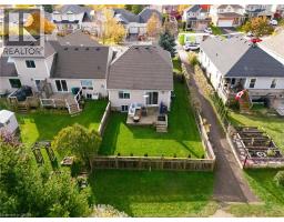 58 PORCHLIGHT Drive - 21