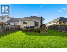 58 PORCHLIGHT Drive - 22