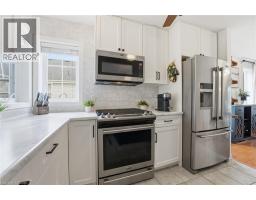 58 PORCHLIGHT Drive - 7