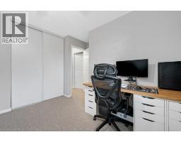 12 HOLBORN Drive UnitNo. B14 - 21