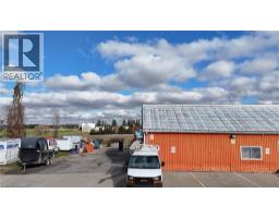 926 KING Street N - 19