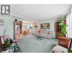 14 FAIRVIEW Crescent - 10