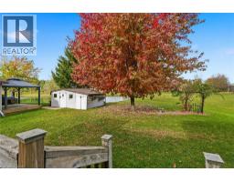 14 FAIRVIEW Crescent - 22