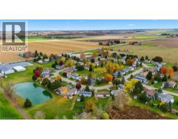 14 FAIRVIEW Crescent - 32