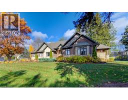 52 EDGEHILL Drive - 1