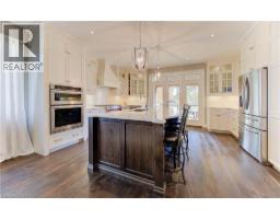 52 EDGEHILL Drive - 11