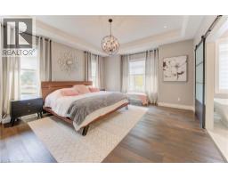 52 EDGEHILL Drive - 15