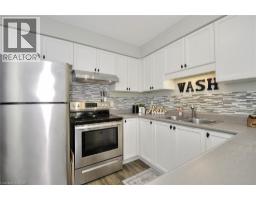 104 LIVINGSTONE Crescent - 11