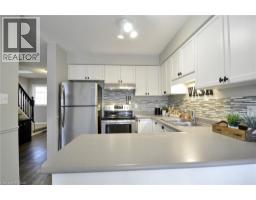 104 LIVINGSTONE Crescent - 12