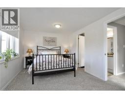 104 LIVINGSTONE Crescent - 17