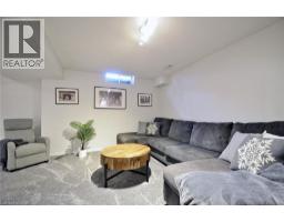 104 LIVINGSTONE Crescent - 24