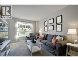 104 LIVINGSTONE Crescent - 5