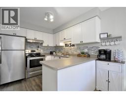 104 LIVINGSTONE Crescent - 9