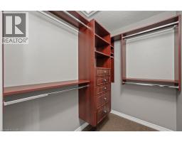 561 THOMAS SLEE Drive - 13