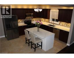 561 THOMAS SLEE Drive - 3