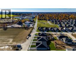 369 ARGYLE Avenue - 26