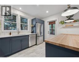 105 SAMUEL Street - 14