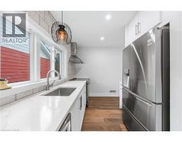 117 TAIT Street - 11